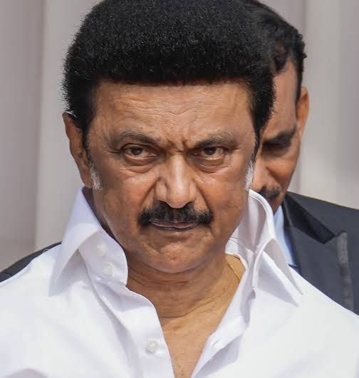 Mohit Chauhan (@mohitlaws) on Twitter photo Tamil Nadu CM <a href="/mkstalin/">M.K.Stalin</a> met with Rolls-Royce, which has announced the expansion of its aerospace and defence operations in Tamil Nadu.
Rolls-Royce is set to kick off engine manufacturing in Hosur, Tamil Nadu.🔥
#CMStalinInEruope Tamil Nadu CM <a href="/mkstalin/">M.K.Stalin</a> met with Rolls-Royce, which has announced the expansion of its aerospace and defence operations in Tamil Nadu.
Rolls-Royce is set to kick off engine manufacturing in Hosur, Tamil Nadu.🔥
#CMStalinInEruope