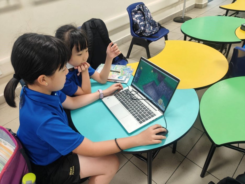 wagggsworld's tweet photo. 🎮 💡Girls for Green Energy is LIVE!✨ 

From Taiwan to Hong Kong to Singapore, girls are exploring STEM, creativity, and climate action:  

💚Taiwan – Wind turbine models, teamwork, and Minecraft challenges powered by Siemens Energy volunteers. 
☘️Hong Kong – Girls designed hydropower prototypes & their own Green Heroes with Planet Rescuers. 
🎓Singapore – Peer leaders brought activities into Student Learning Space so even more girls can join in!  

These girls aren’t just learning about sustainability—they are building skills in teamwork, problem-solving, science & English… all while having a blast. 

🚀 A big thanks to Siemens Energy & our Member Organisations for making this pilot possible.💜 

Read more: https://t.co/MhXjAHFz48  

#GirlsForGreenEnergy #STEMforGirls #YouthInAction #RenewableEnergy #FutureLeaders #WAGGGSImpact