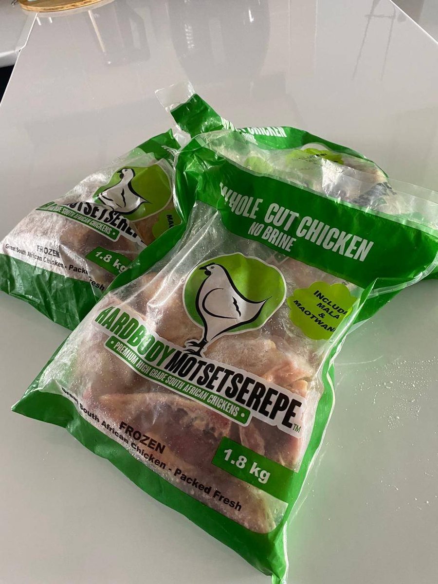 These brothers from Pretoria are selling a hardbody chicken "braai pack."

☎️063 467 4671