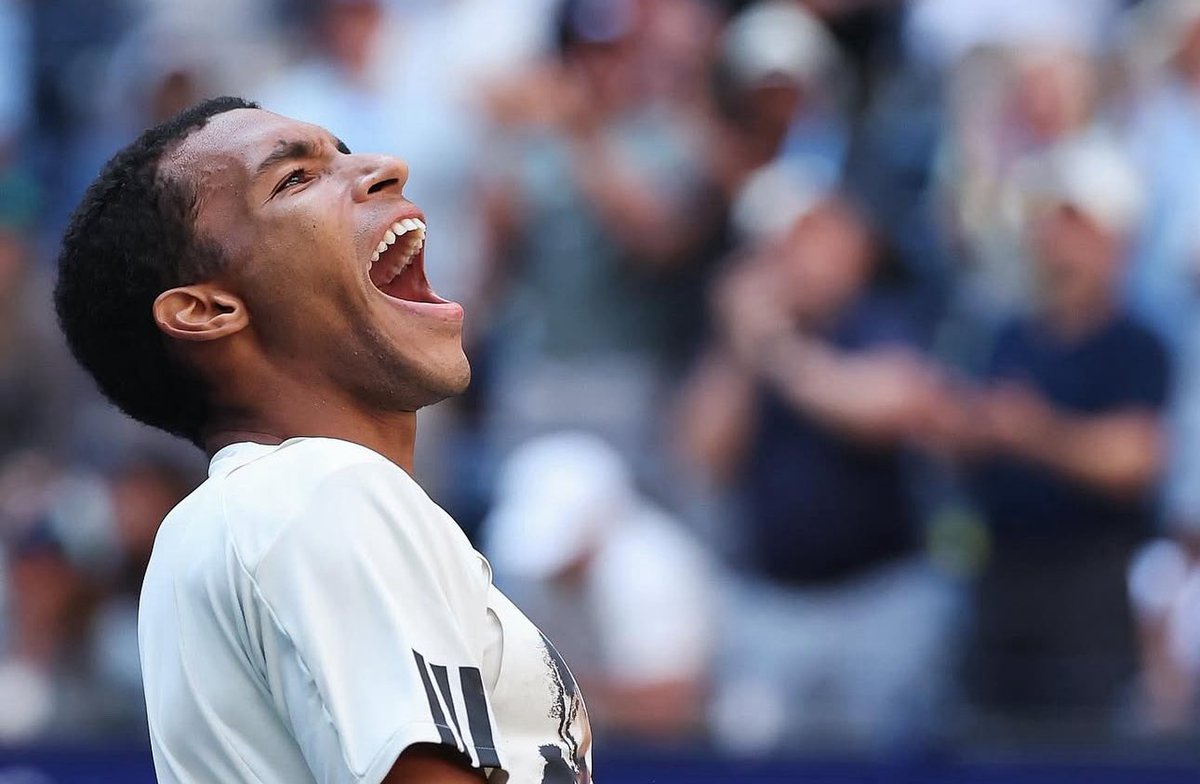 Si este pedazo de manco gana #USOpen 🇺🇸 hacemos una locura.

Sorteamos 1.000€ entre todos los ♥️ + RT. 

Escrito queda, no es mentira 🫱🏽‍🫲🏾.
