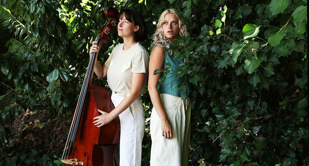 🎭 Zwolle bruist dit weekend! Festival Van Zwolse Bodem (6 &amp; 7 sept) brengt muziek, theater, poëzie &amp; een silent disco in de binnenstad. rtvfocuszwolle.nl/festival-van-z… #Zwolle #festival #cultuur