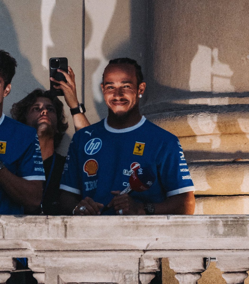 🖤 Telling my kids this was the king of England