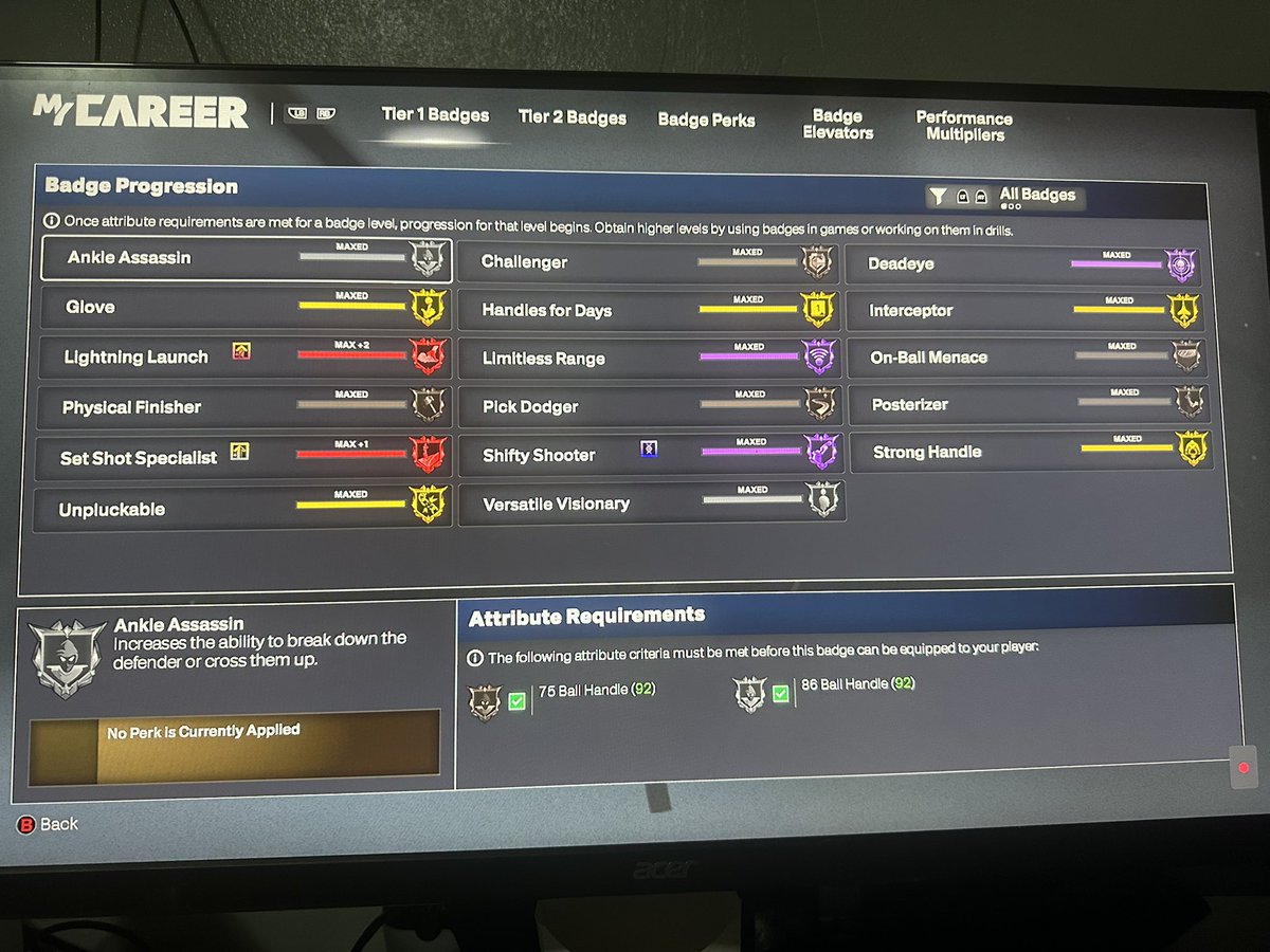Tr3way Grinder and Coins tweet media