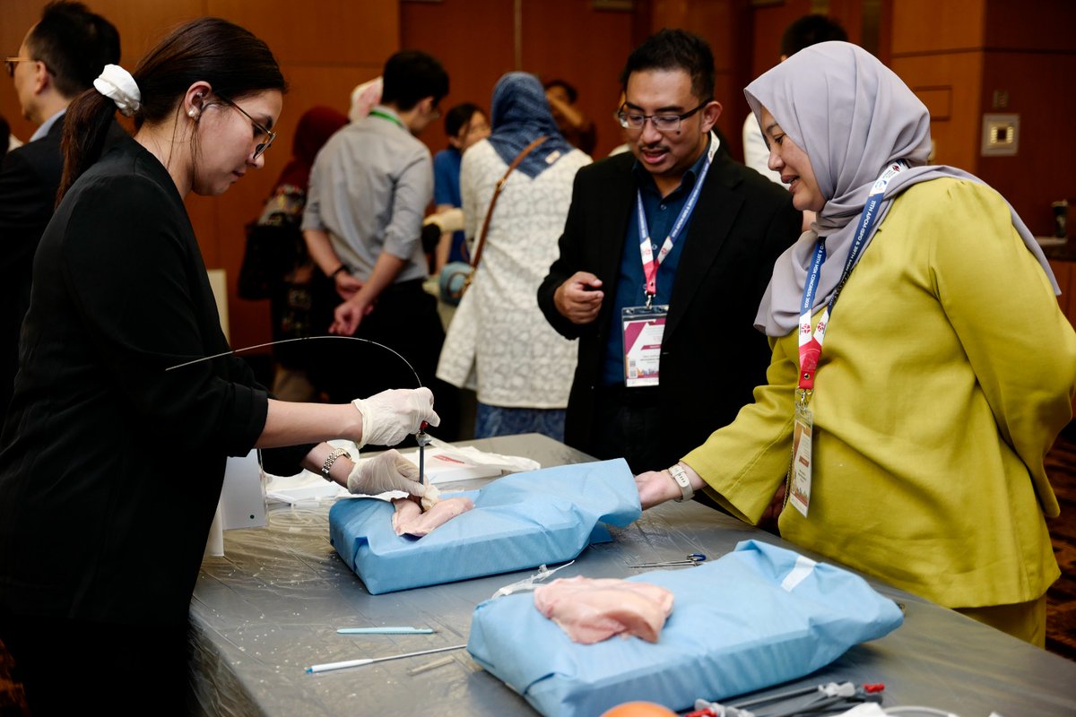 MYCEB SUPPORTS MALAYSIA AS HOST OF PRESTIGIOUS ISPD-APCM 2025 AND MSN CONGRESS

Malaysia is proud to host the 11th Asia Pacific Chapter Meeting of the International Society of Peritoneal Dialysis (ISPD-APCM 2025) and the 39th Annual Congress of the Malaysian Society of Nephrology