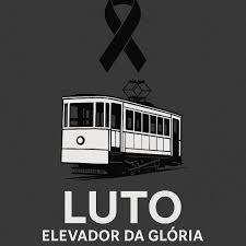 Risco zero não existe, mas estas coisas não deviam acontecer num país do primeiro mundo! 
Hoje é dia de luto nacional.