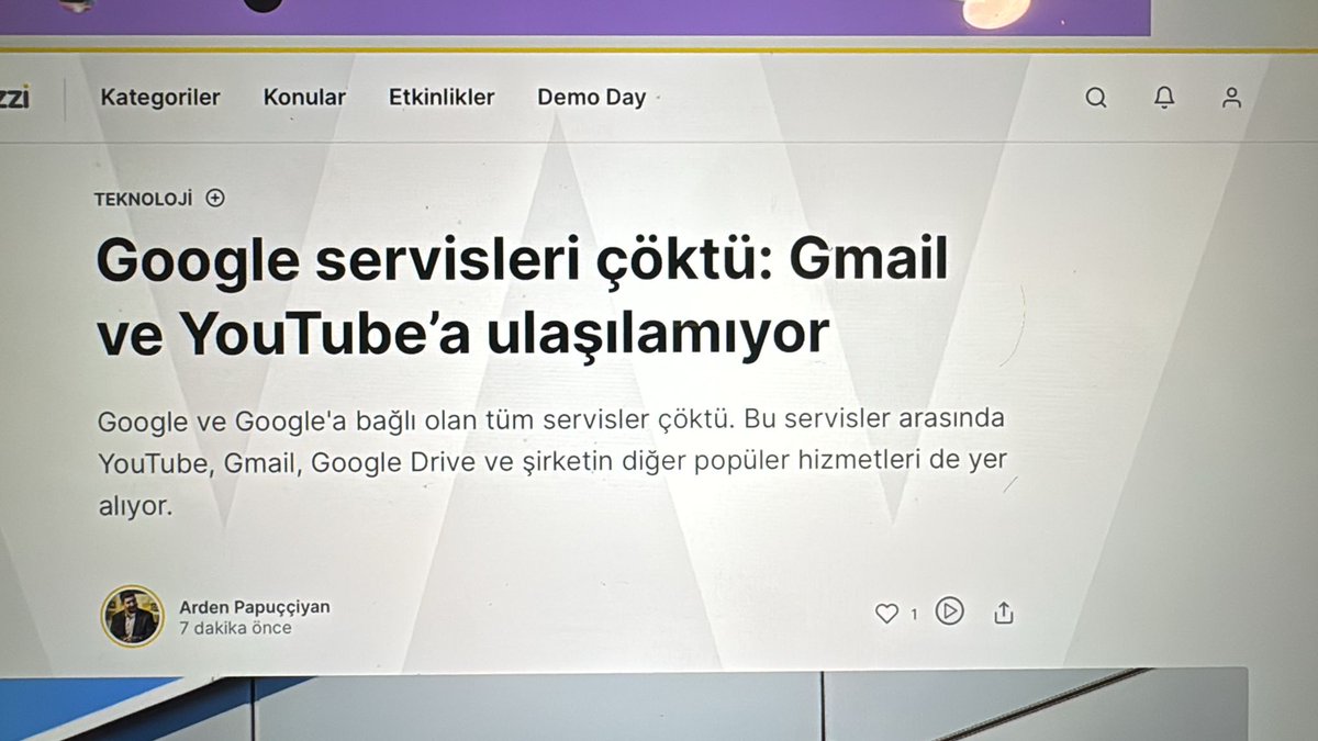 mrymaydinnn's tweet image. Demek ki neymiş; bütün anahtarları bir kişiye vermek tehlikeliymiş... #googledown