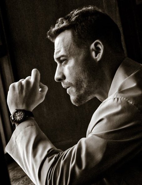 Günaydın
Good morning
Buongiorno
Bonjour
Buenos días 
#KeremBürsin