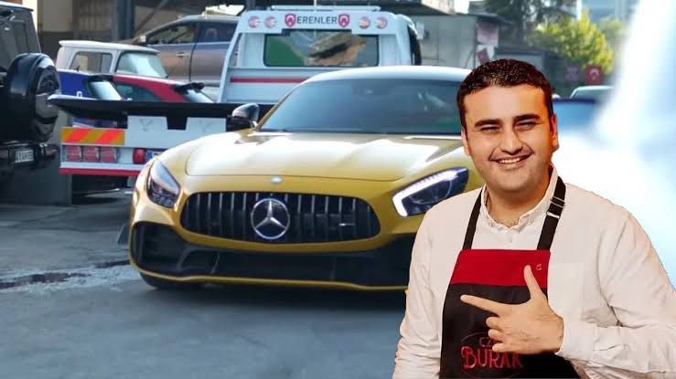 Mahkemede gelir beyanını 30 bin TL gösteren CZN Burak’ın yeni satın aldığı 14 milyon TL’lik Mercedes’i dikkat çekti.
