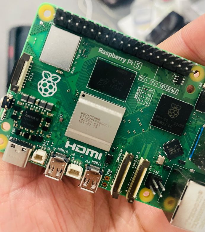 evrythingdevops's tweet image. Kubernetes on Raspberry Pi 5? Yes, it’s possible.
With K3s, you can spin up a lightweight cluster in a few steps.
This step-by-step guide shows you how, from Pi setup to worker nodes.
Perfect for edge, IoT, or a weekend project.
Read more: everythingdevops.dev/blog/step-by-s…