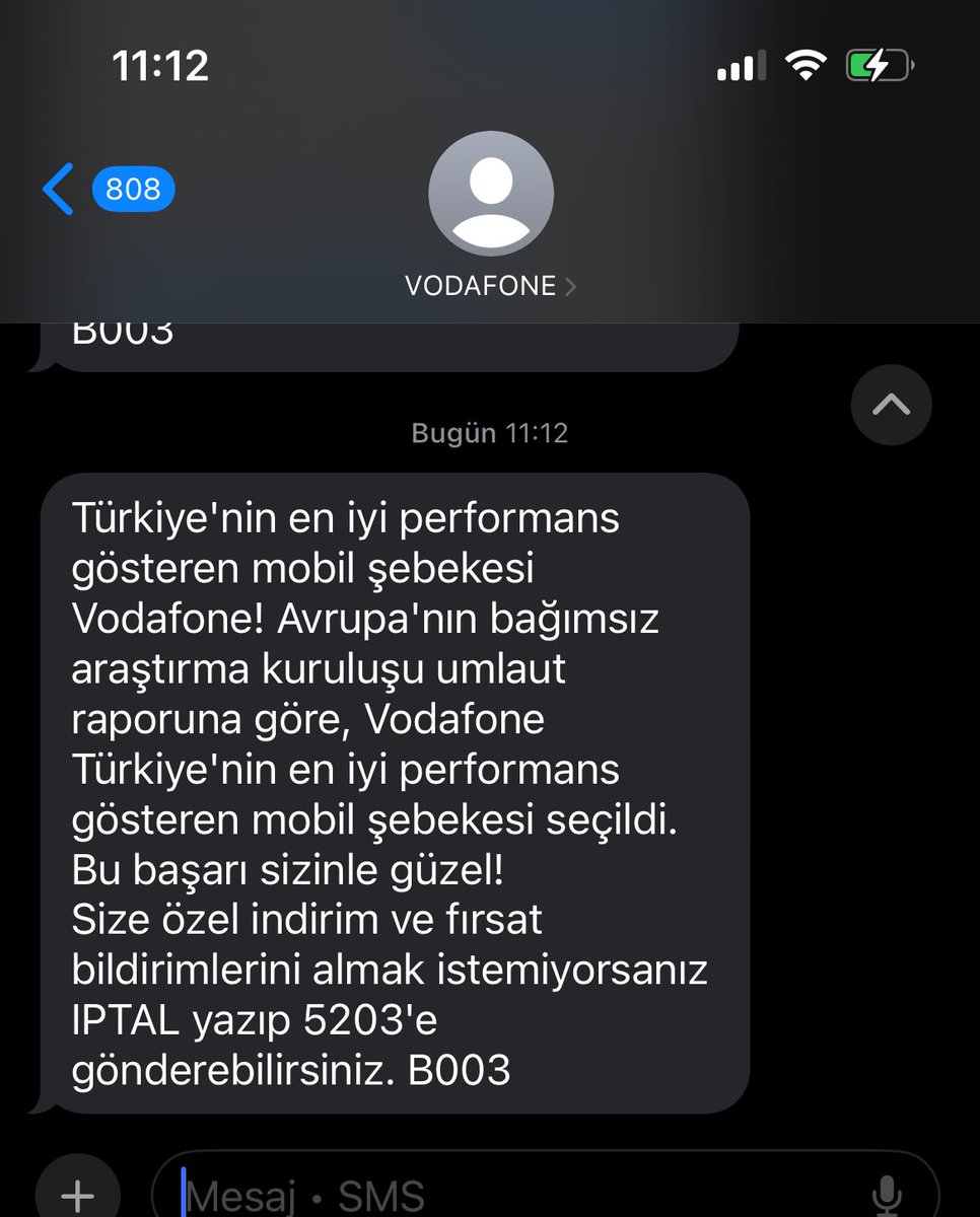 Sadece yarım saat önce servis yok hatası verdi. Bu ülkede pişkin olmayan bir tane firma yok ya. #vodafone #çöktü #google