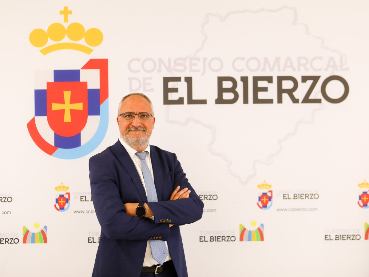 Consejo Comarcal del Bierzo (@ccbierzo) on Twitter photo Hoy, a partir de las 12:30 h., puedes escuchar al presidente del Consejo Comarcal del Bierzo en una entrevista en <a href="/ondabierzo/">Onda Bierzo OndaCero</a> (101.6 fm).
<a href="/OlegarioRamon/">Olegario Ramón Fernández</a> analizará la actualidad comarcal y avanzará las reivindicaciones del #DíadelBierzo. Hoy, a partir de las 12:30 h., puedes escuchar al presidente del Consejo Comarcal del Bierzo en una entrevista en <a href="/ondabierzo/">Onda Bierzo OndaCero</a> (101.6 fm).
<a href="/OlegarioRamon/">Olegario Ramón Fernández</a> analizará la actualidad comarcal y avanzará las reivindicaciones del #DíadelBierzo.