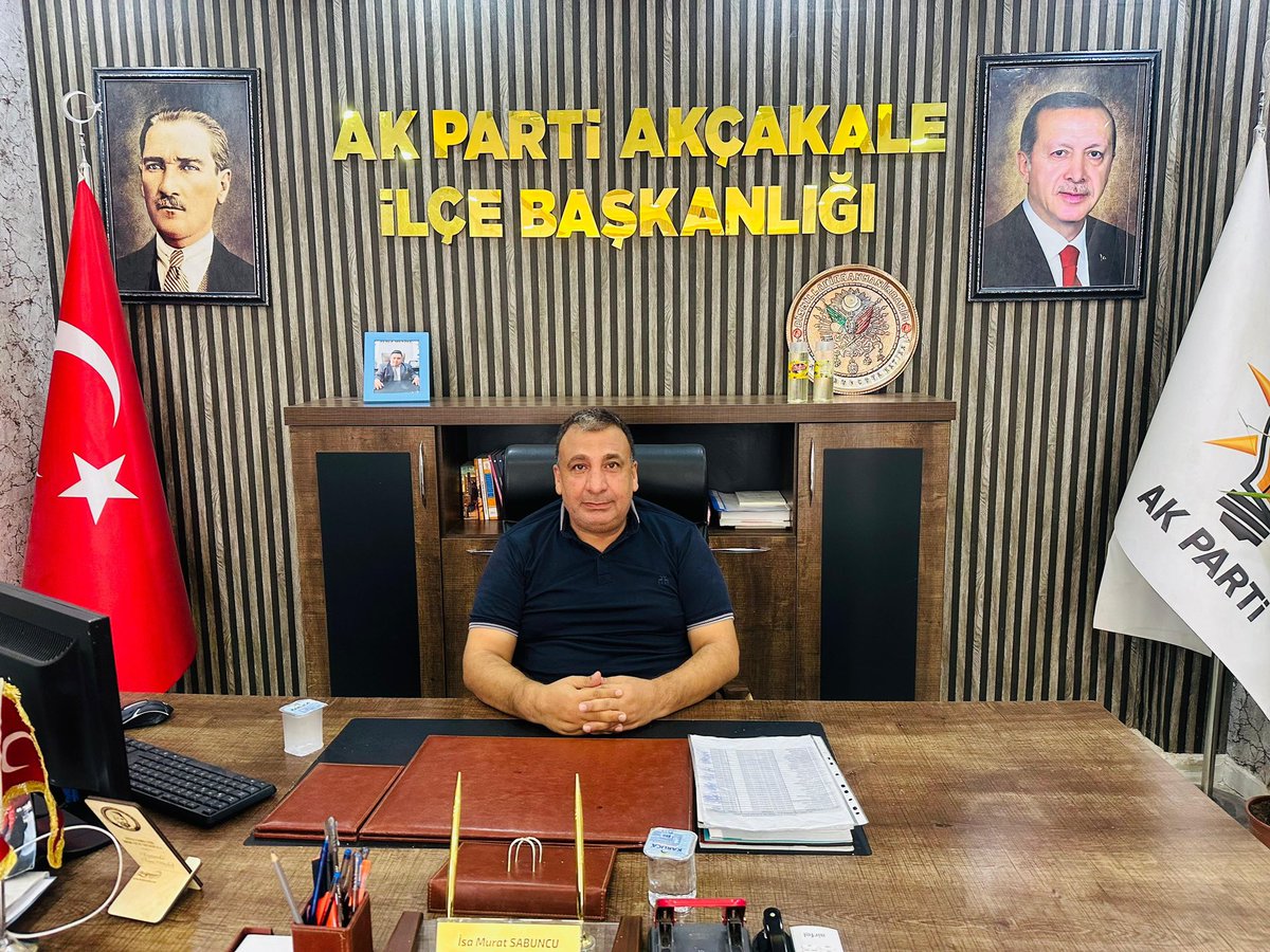 📌Bugün AK Parti Akçakale İlçe Başkanlığımızda Nöbetçi İlçe Başkan Yardımcımız Reşit Demir görev başında.

✏️Kapımız da gönlümüz de hemşehrilerimize açık.

#AKAkçakale #AkParti #İsaSabuncu

<a href="/RTErdogan/">Recep Tayyip Erdoğan</a> <a href="/abuyukgumus/">Ahmet Büyükgümüş</a> <a href="/acarfaruka/">Faruk Acar</a> <a href="/isamuratsabuncu/">İsa Murat Sabuncu</a> <a href="/milhamigunbegi/">M.İlhami GÜNBEGİ</a> <a href="/Akparti/">AK Parti</a>
