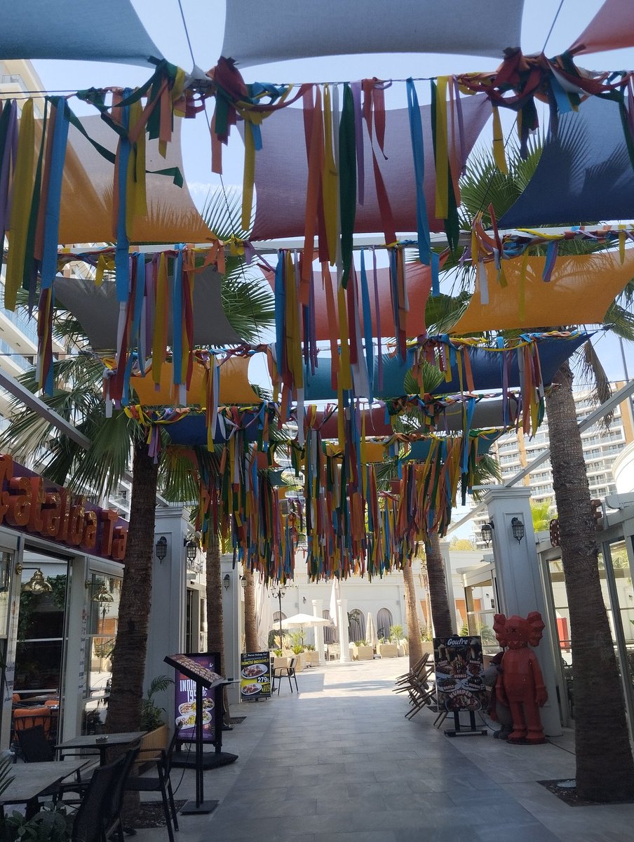 Manisa meydan AVM 😉