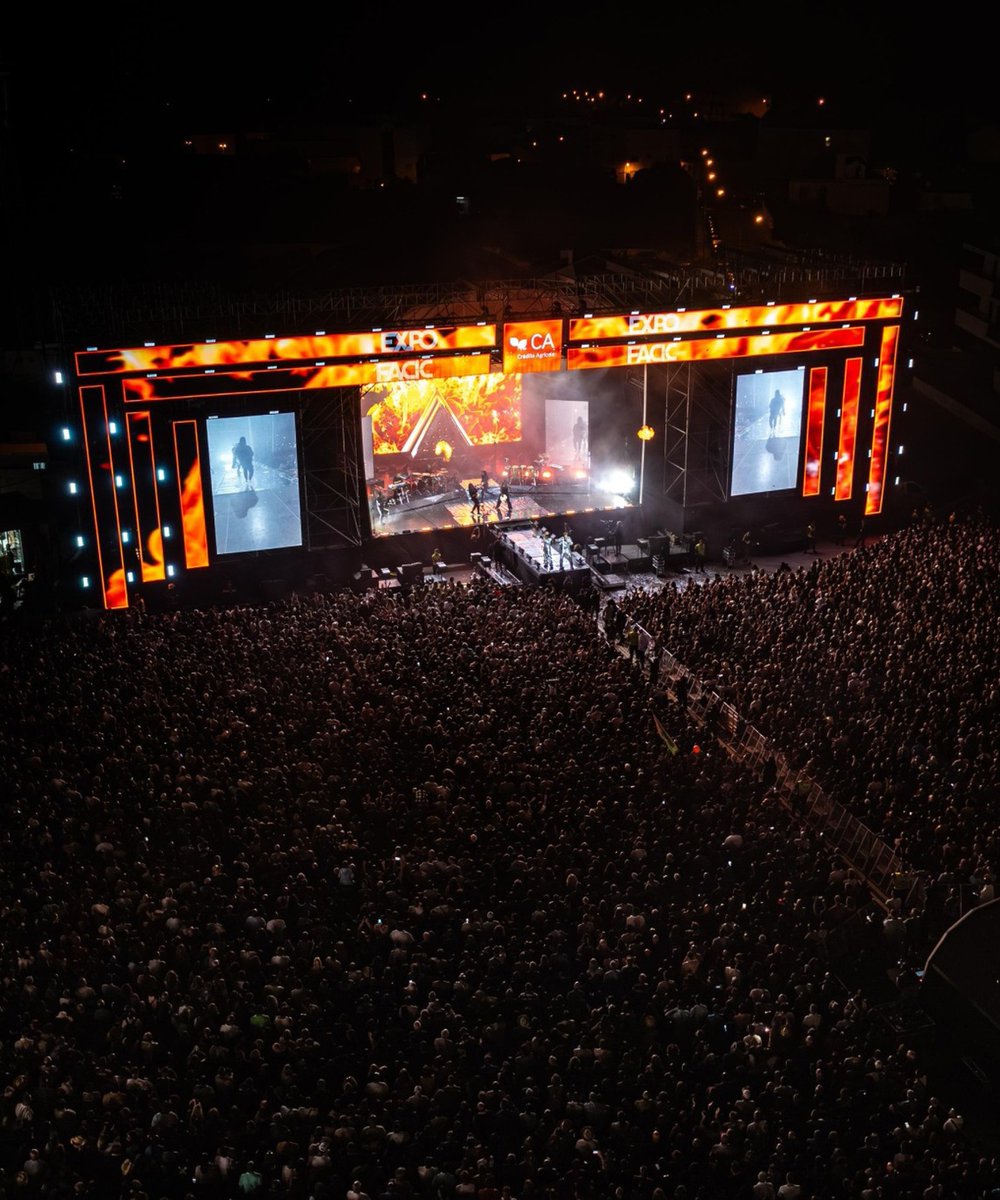 YESTECH_LED's tweet image. Expofacic, Portugal&apos;s premier summer festival, featured our technology. The YES TECH MG P3.9 delivered stunning main stage visuals, while the transparent, lightweight MT series created dynamic front-of-stage effects.

Thank you to partner Repeat Audiovisuais for the success! 🙌
