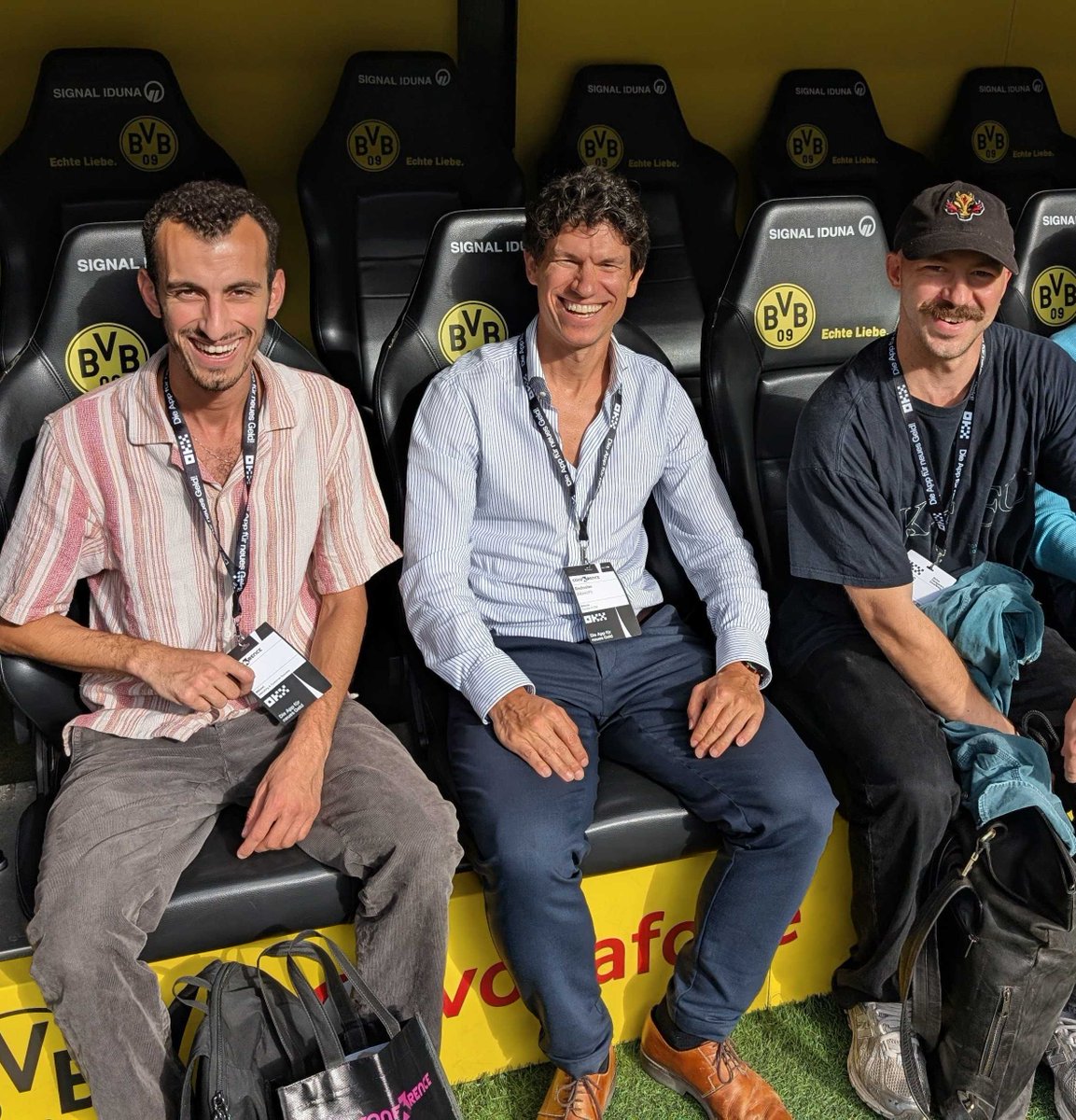 Our CEO Radko joined the “Tokenization of RWA’s: Bringing Trillions on Chain” panel at Conf3rence:

⚖️ EU reg (eWpG, DLTR, MiCA) = strong progress
⚙️ Too much DLT still copies TradFi infra
📊 Secondary markets remain a hurdle

The big Q: what do we need to truly bring trillions