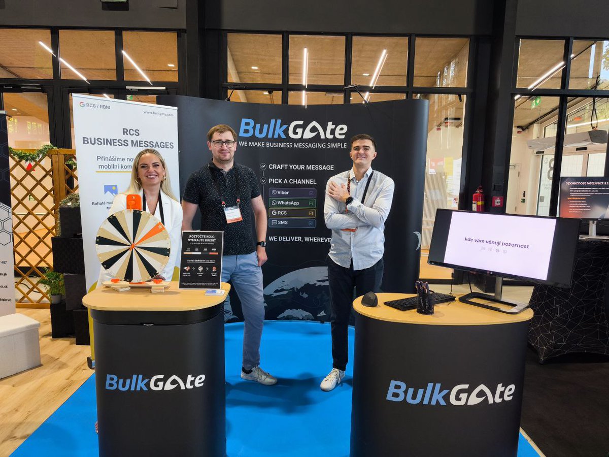 Na #Reshoper2025 to žije! 🚀 Skvělá nálada, super lidi a řešíme, jak na zprávy, které nikdo nepřehlédne.

Jsme na stánku B49 v hale B. Přijďte se inspirovat (nebo jen pozdravit!). Těšíme se!

@reshoper_expo #ecommerce #smsmarketing #BulkGate #RCS