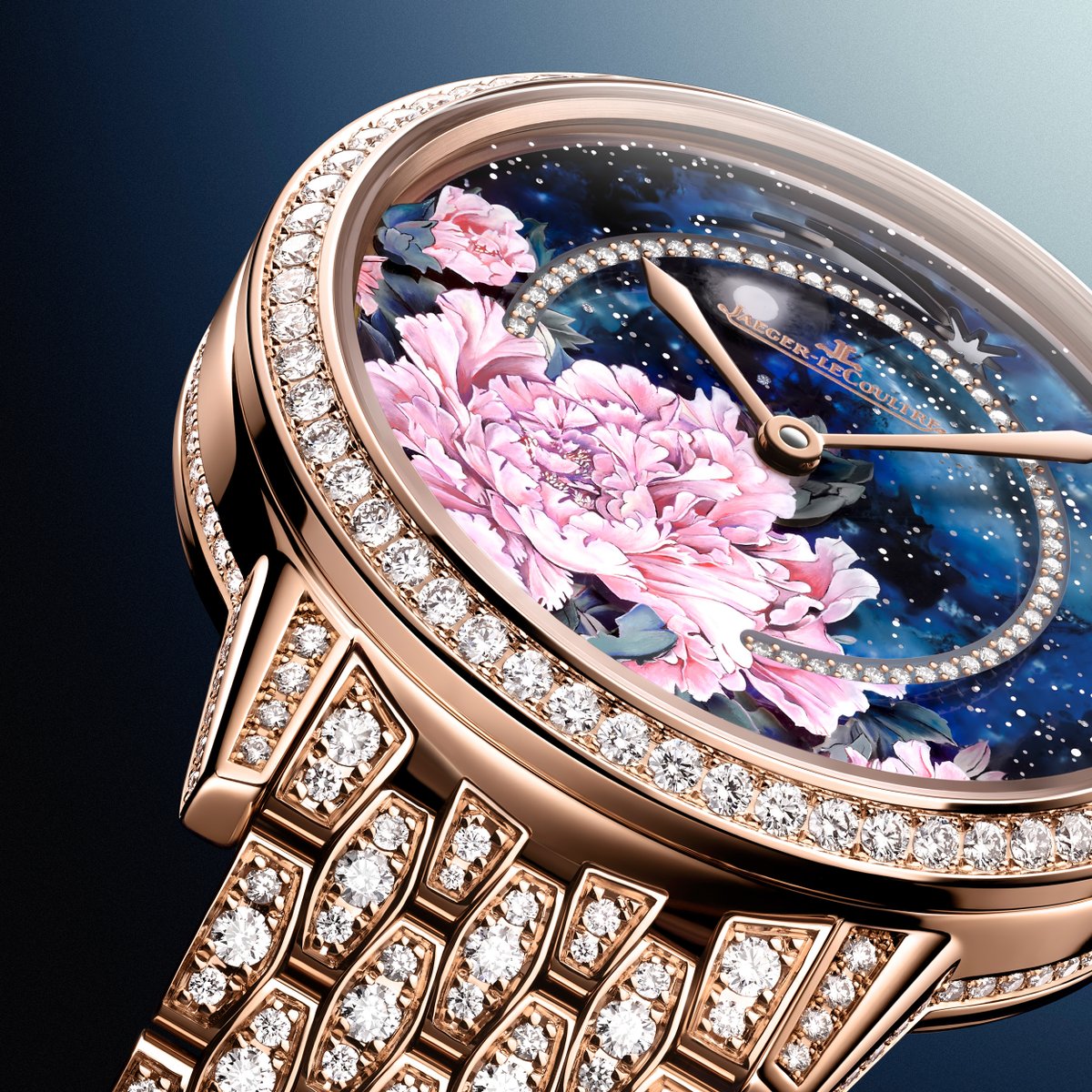 jaegerlecoultre's tweet image. Showcasing a fully diamond-set bracelet and bezel, the Rendez-Vous Shooting Star highlights meticulous gem-setting within a radiant design. Discover more: bit.ly/RDVShootingSta… #JaegerLeCoultre #RendezVous