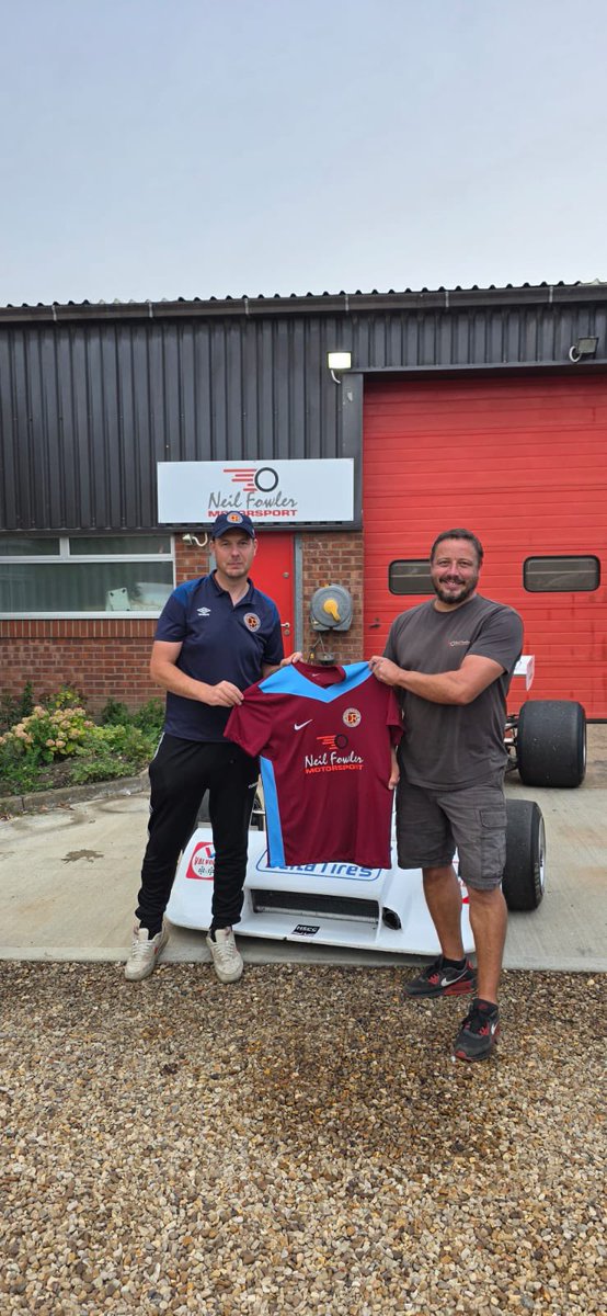 rangers_ladies's tweet photo. 𝙍𝙚𝙨𝙚𝙧𝙫𝙚 𝙏𝙚𝙖𝙢 𝙎𝙥𝙤𝙣𝙨𝙤𝙧𝙨 🏎️

We’d like to say a massive thank you to our reserves team sponsor Neil Fowler Motorsport for providing our kit this season. It’s looking 😮‍💨 https://t.co/ellRlAvYY2