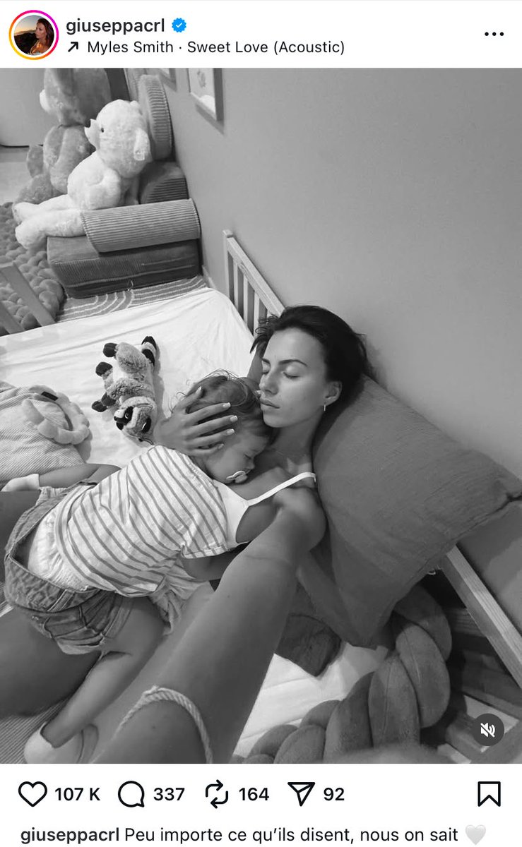 youngpeople_off's tweet image. Après sa rupture avec #Paga, #Giuseppa choisit de partager une photo tendre avec sa fille. En légende, elle écrit : « Peu importe ce qu’ils disent, nous on sait 🤍 ». Une déclaration pleine de force et d’amour maternel. 
#W9