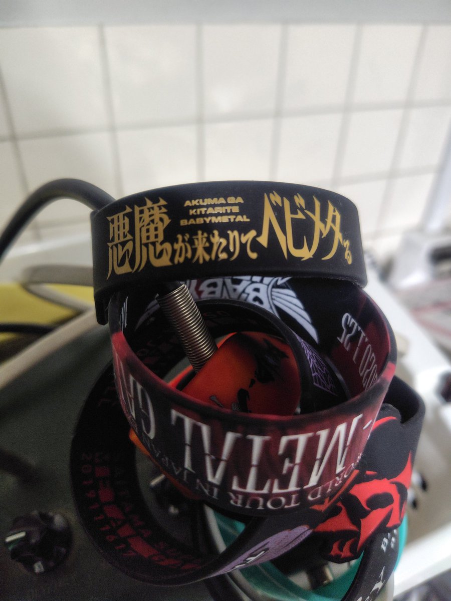 kenchanmetal's tweet photo. #悪魔が来たりてベビメタる。
アベンジャーズ全員集合の幕張以来の参戦でしたが、最高の2日間でした！ElDorado懐かしすぎて泣いた。
#BABYMETAL
#聖飢魔II https://t.co/ekMZabhwGo