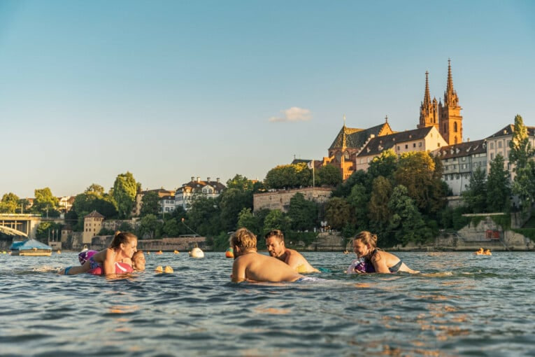 Diego Díaz Alonso tweet media