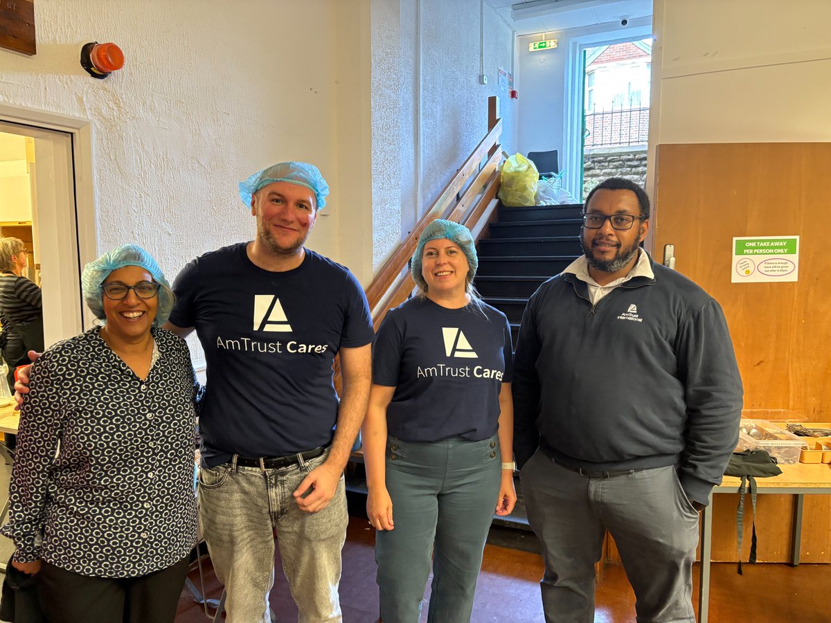 Thank you to the amazing volunteers from <a href="/AmTrustInsured/">AmTrust Insurance</a> last night. You made a huge difference on a very busy night preparing and serving 170 hot meals and takeaways, giving out groceries and serving drinks and sweet treats to more than 110 guests!