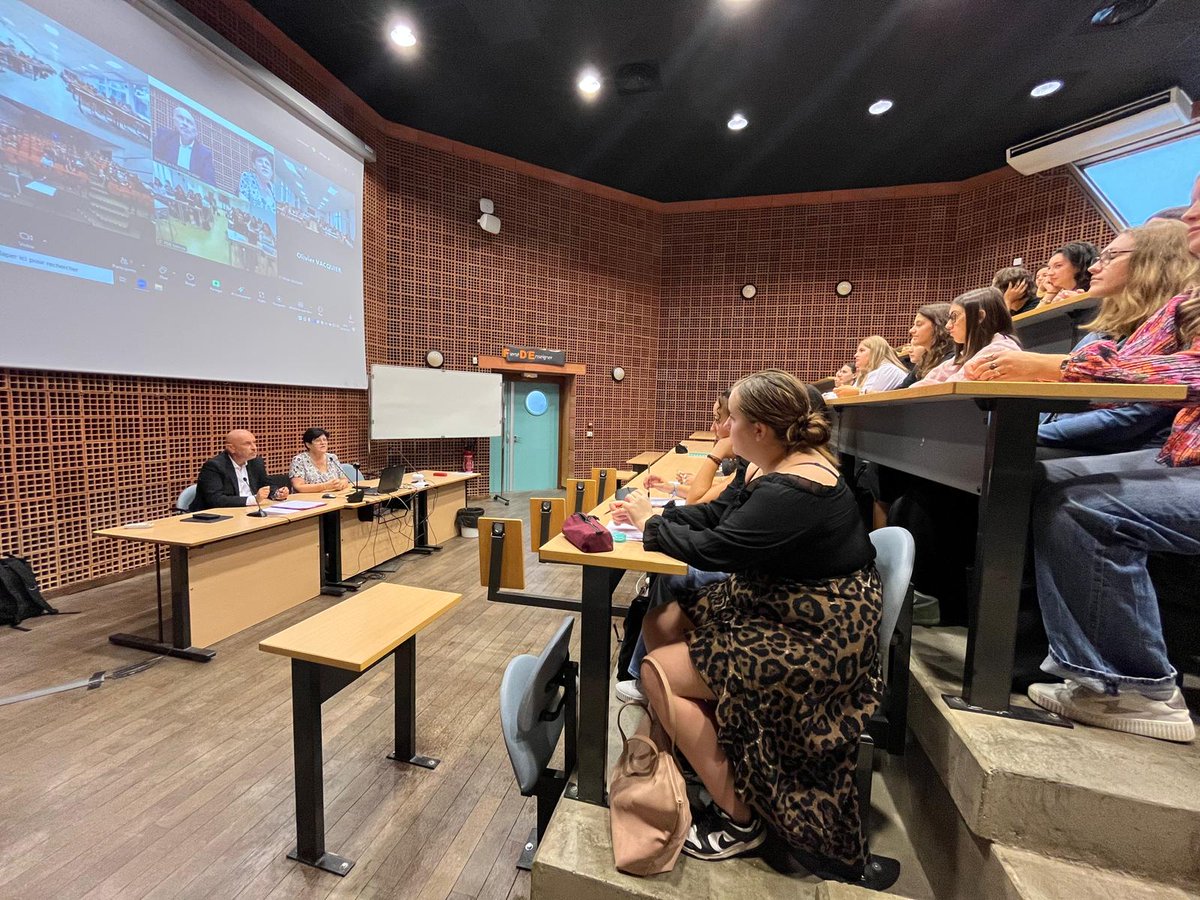 Rentrée à la <a href="/FacEducMtp/">Faculté d'Éducation de l'Université de Montpellier</a> des étudiants en 1e année de licence "Pluridisciplinarité et métiers de l’#enseignement, de l’#éducation et de la formation"à Carcassonne, Mende, Montpellier, Nîmes et Perpignan

ℹ️👉 formations.umontpellier.fr/fr/formations/…