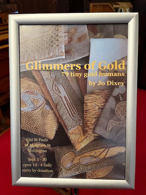 Take a moment to drop into Old St Paul’s <a href="/Wellingtonnz/">WellingtonNZ</a> to see the fabulous Glimmers of Gold exhibition featuring 79 tiny humans embroidered in gold by the exceptionally talented Jo Dixey. #jodixey 
#wellingtonembroidersguild