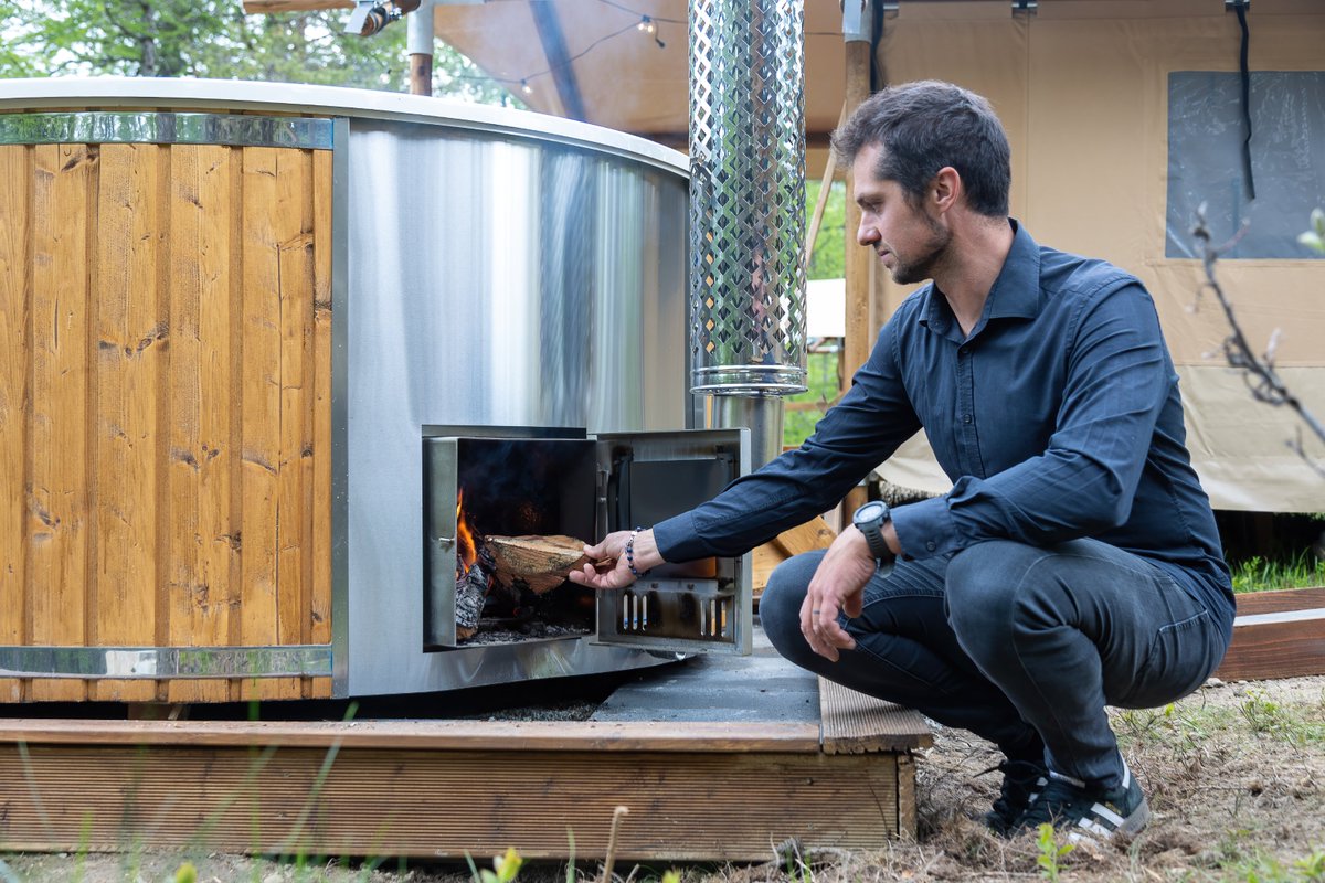📖Storie di imprenditori rurali
⛺️L'intervento di oggi è stato realizzato da Michael Carlon che, con l'acquisto di vasche idromassaggio e tende glamping, ha allestito un'area relax nel bosco del Col Tzecore a #Emarèse, per offrire ai clienti un'innovativa esperienza di benessere!