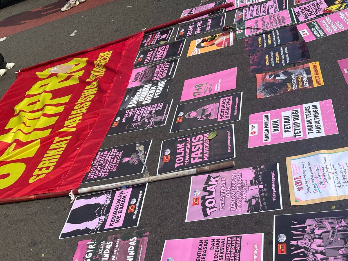 Bareng Warga - #BebaskanKawanKami tweet media