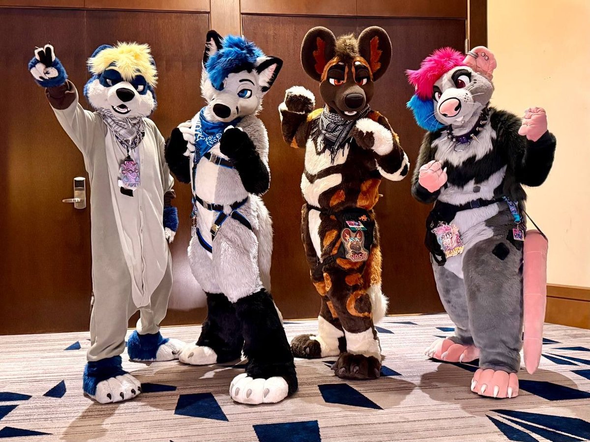 I will be opening quotes for new commissions on 8th September! Please note this will be for head only, partial/mini partial or full suits. Full reference sheets will be required and I will not be taking parts only or artist choice requests this time round. #fursuit