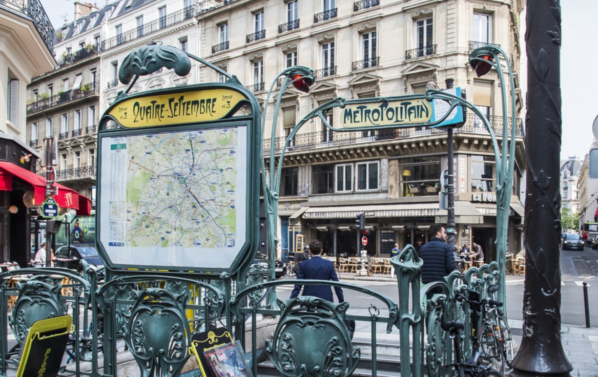 Aujourd'hui est le seul jour où vous pouvez RT ce post 😉 Joyeux Quatre-Septembre !
#RATP #ligne3