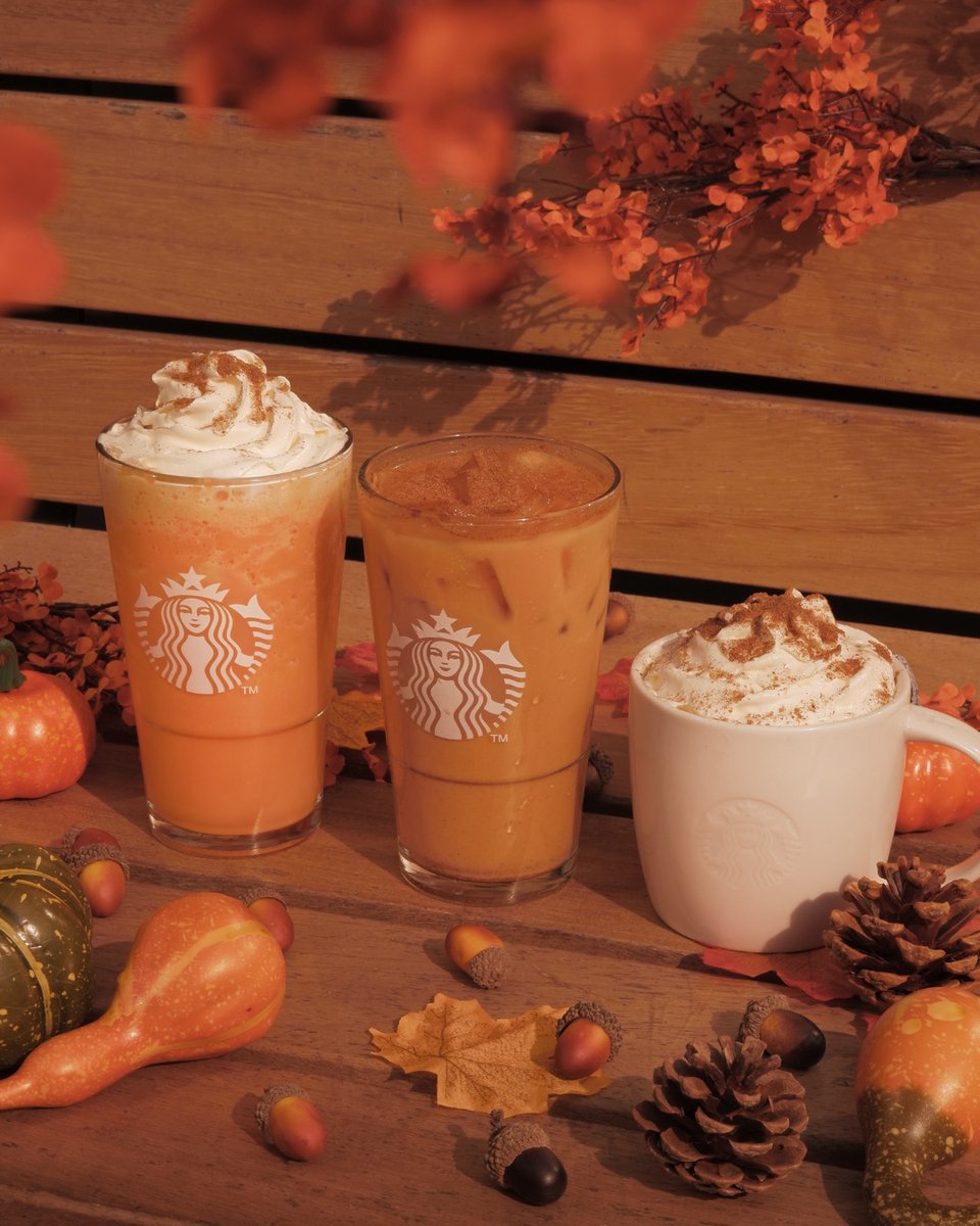 O melhor de setembro? Que já pode pedir o seu PSL na Starbucks! 🎃

Qual é a sua versão favorita? Conte-nos com um emoji nos comentários!
 
 🧡Pumpkin Spice Latte
 💛Iced Pumpkin Spice Latte
 🤍Pumpkin Spice Frappuccino®