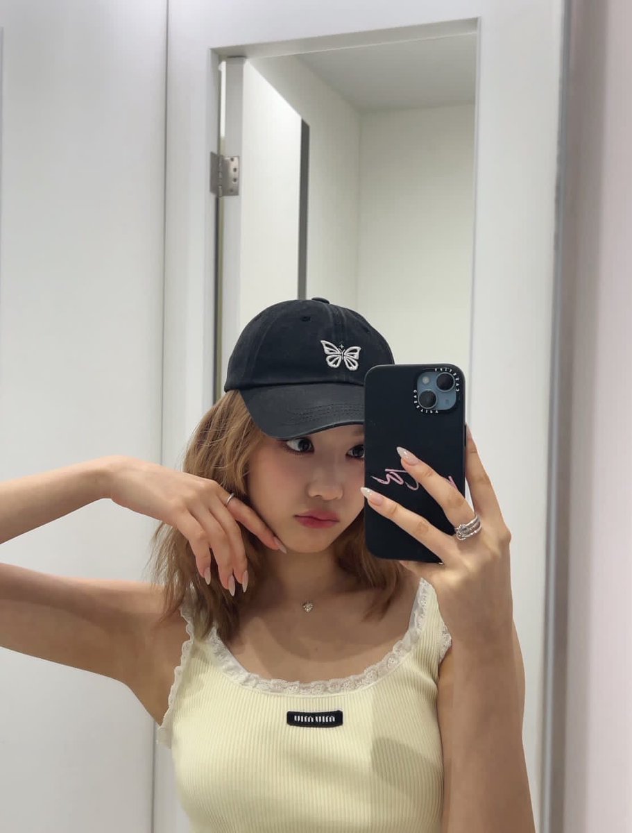 baemonupdates_ tweet picture