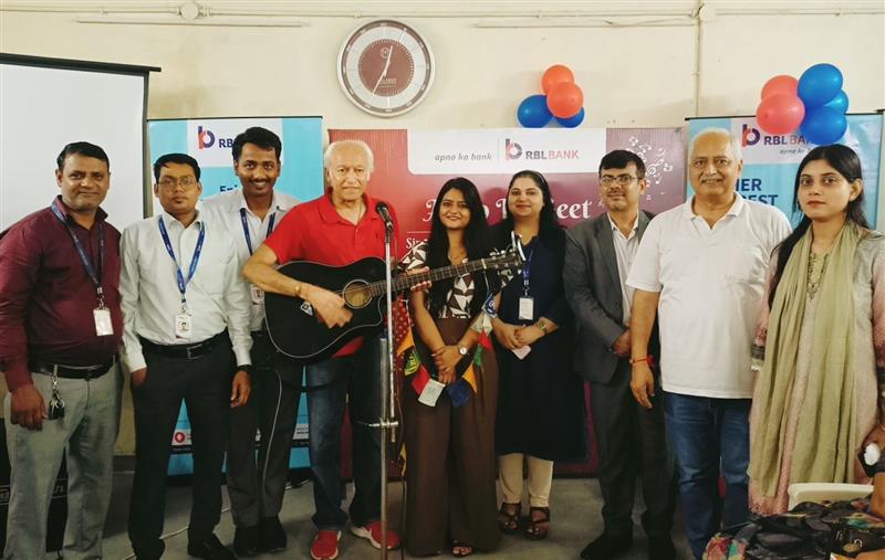 We celebrated the Golden Years initiative with our beloved seniors through vibrant Karaoke Evenings across cities. From classic tunes to joyful dancing, each moment was a celebration of nostalgia, shared connections and community spirit.

#GoldenYears #SeniorCitizens #RBLBank
