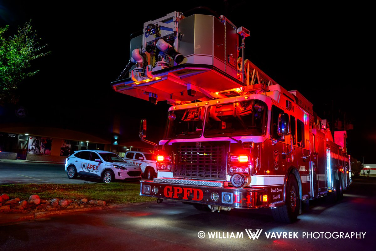 Structure Fire - 100 Street and 110 Avenue - 1:20 AM Thursday Morning - Grande Prairie, AB #gpab