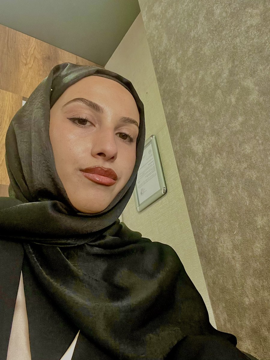 esra💐 (@eesraakyy) on Twitter photo 