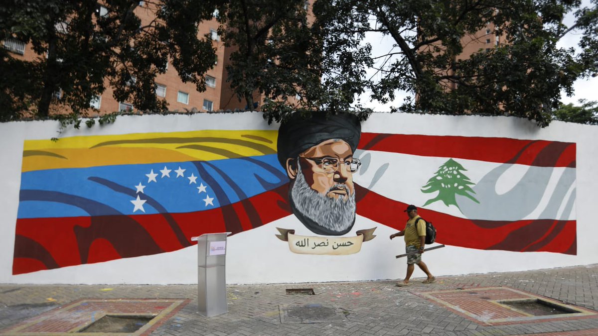 LLL_LiveLetLive's tweet image. Senior #IRGC officials conveyed messages trough Iran&apos;s embassy to Maduro&apos;s regime that Iran would assist as much as necessary should the US invade #Venezuela.

Furthermore, #Hezbollah, which has thousands of operatives at various levels and fields in Venezuela, also confirmed…