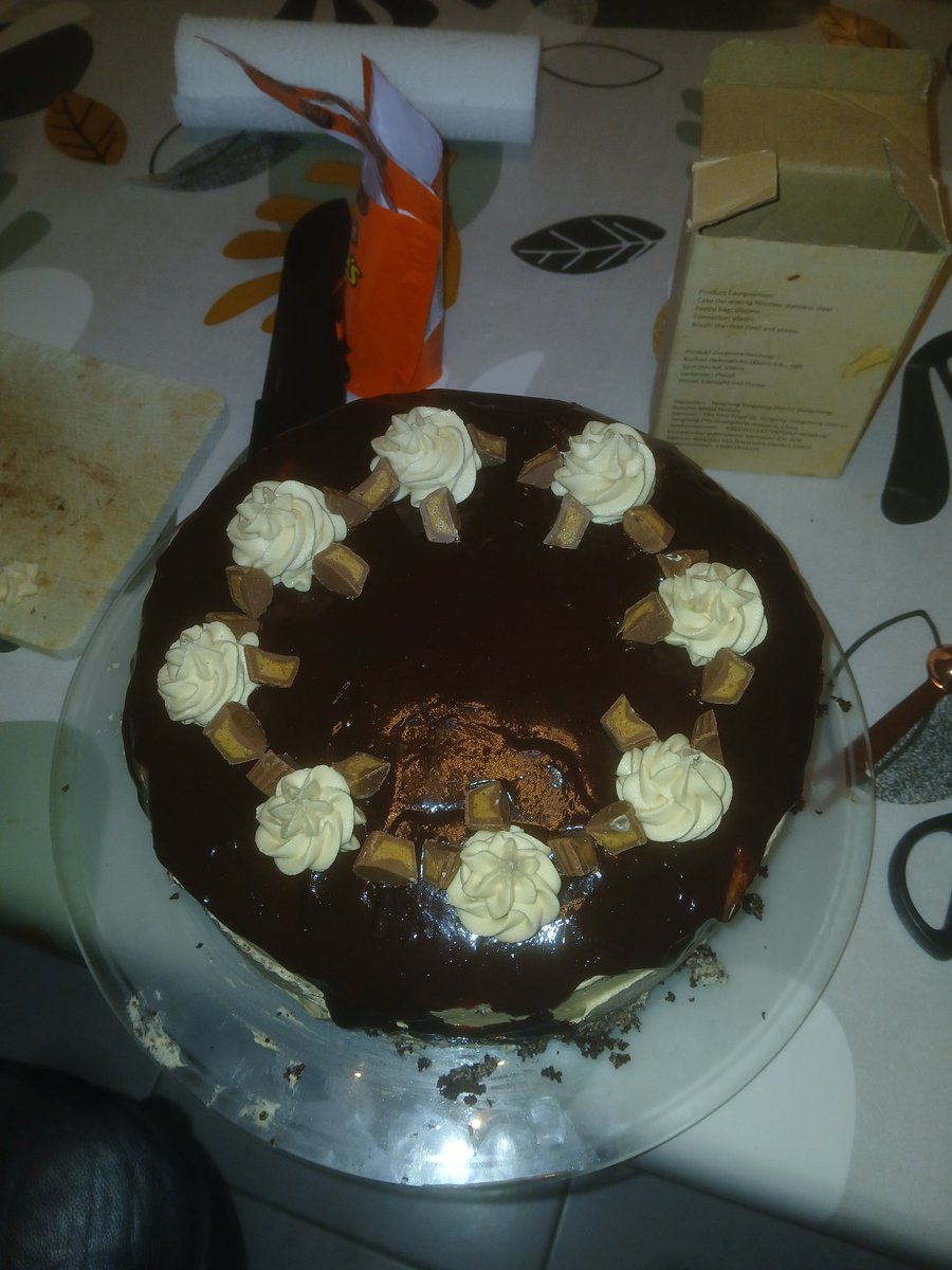 JohnKeiwo tweet media