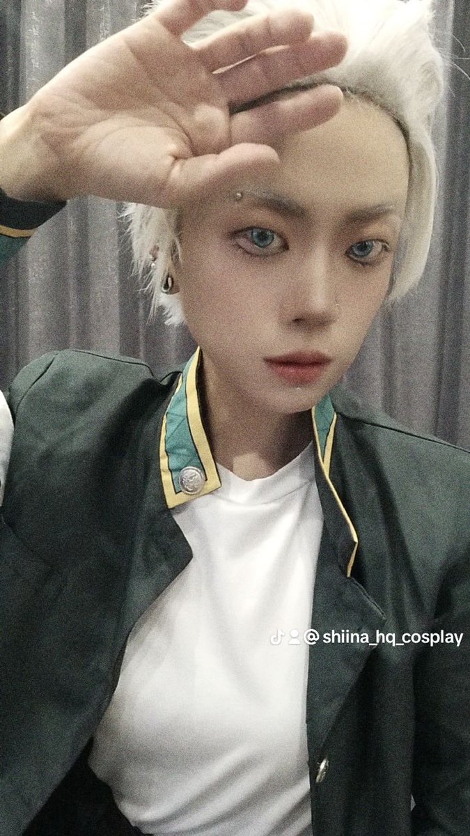 うめみーやさん👊💕💕💕
久々にやった🥺💨前回とメイク変えました👀💄
 #ウィンドブレーカー
 #梅宮一 
 #コスプレイヤーさんと繋がりたい