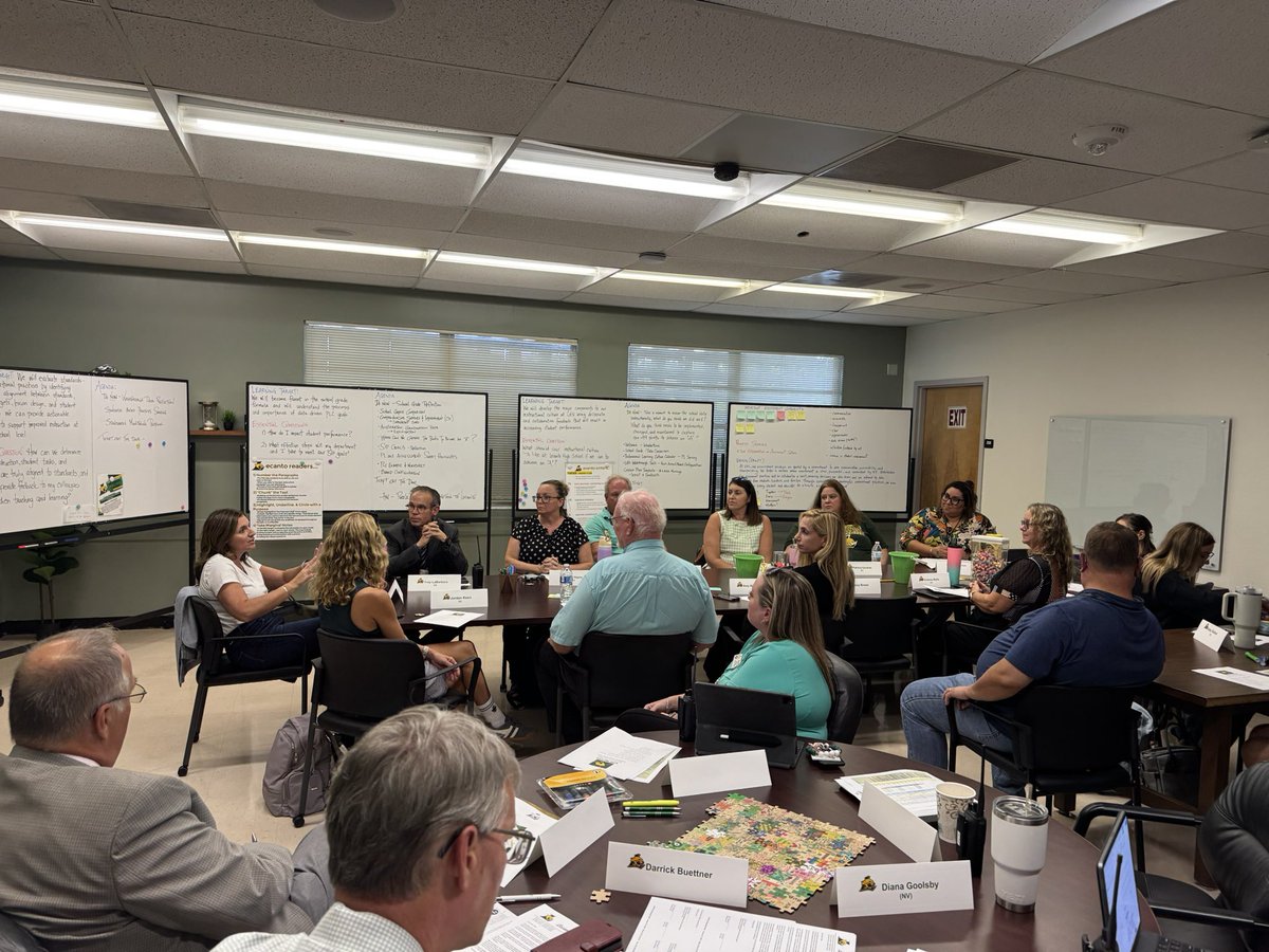 MrRCrowley73's tweet photo. Our first SAC meeting of the year is off to a great start https://t.co/lPULuOvhNL