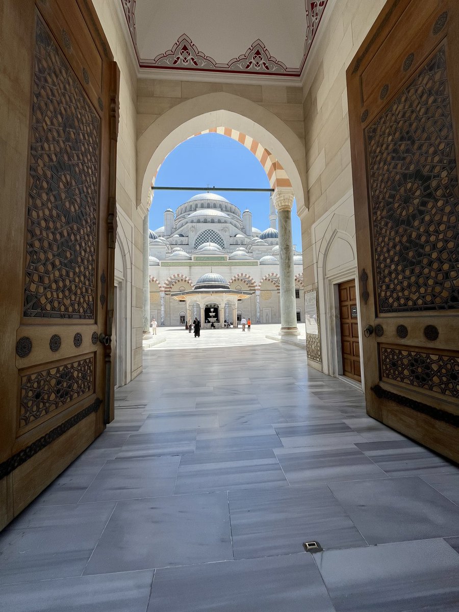 Olmadı Besmele Çeker Yeniden Başlarız.
Umudumuz Allah"tır...