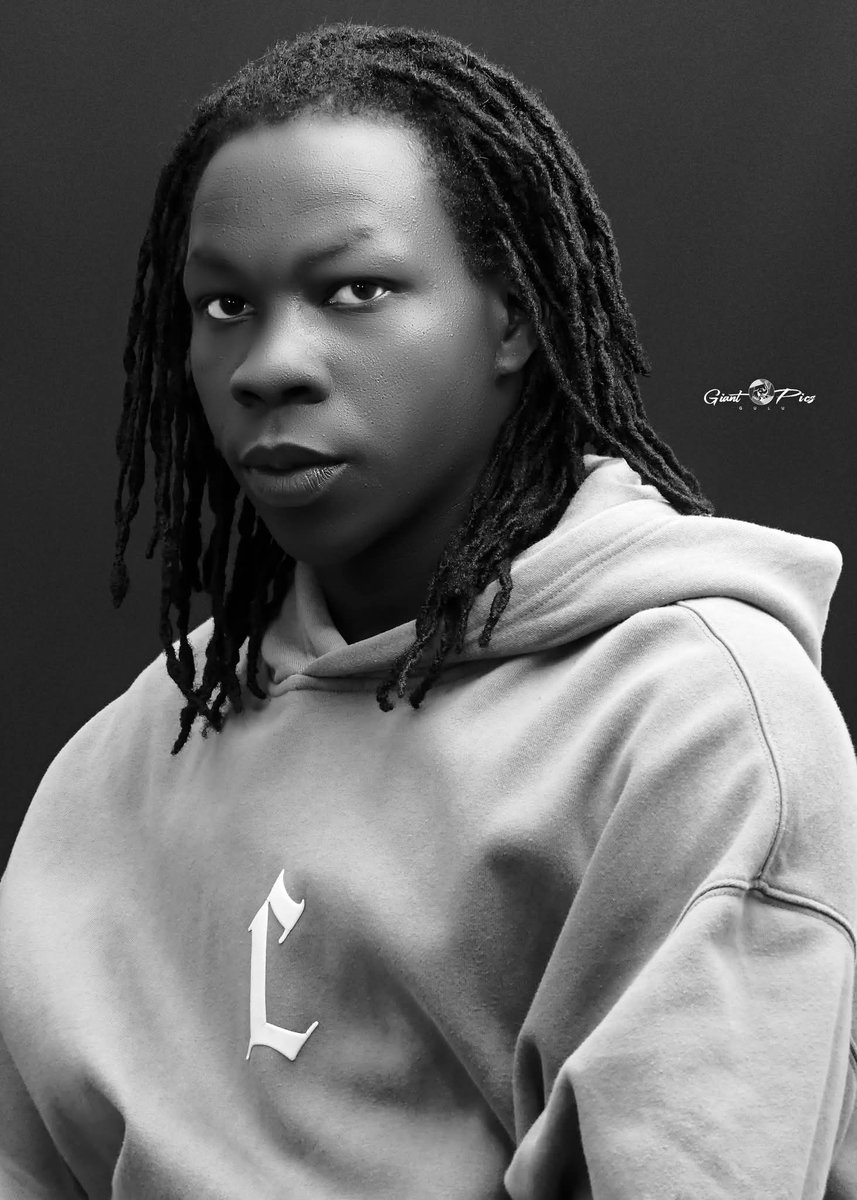 Chris DT Officiol tweet media