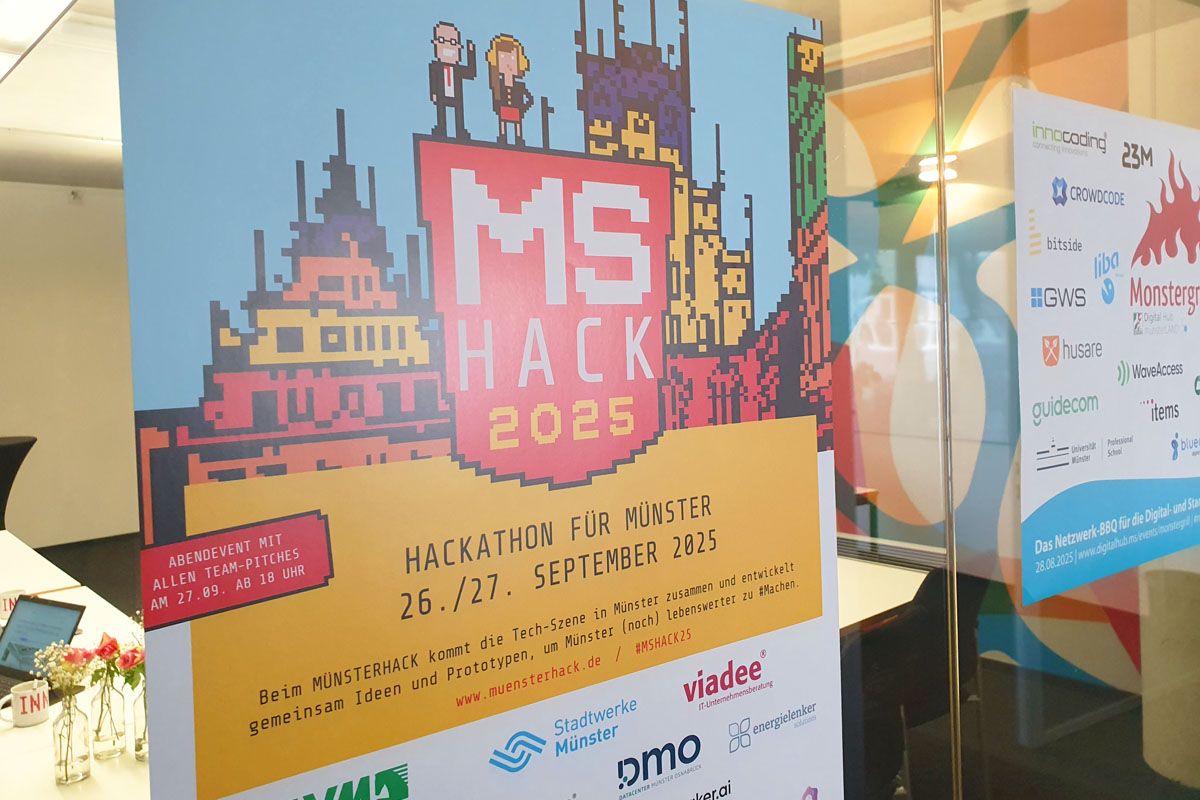 koeffi's tweet image. 👋 Ein kleines Detail auf dem #MSHACK25-Plakat:  @LeweMarkus winkt vom Rathaus. Zum 9. und  letzten Mal ist er Schirmherr🙏. Wer wird ihm folgen? Was tun am Wochenende davor?👉Sichere dir jetzt dein Ticket für das Abendevent des MÜNSTERHACK am 27.09. linkedin.com/feed/update/ur…