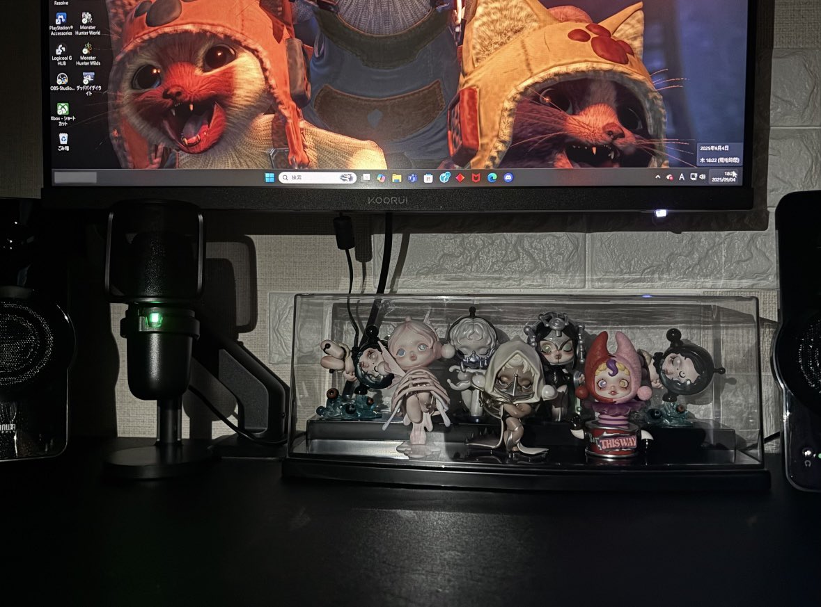 安くて良いマイク教えてもろてすぐ買ったのよーーん(っ'ヮ'c)🎙️ﾎﾞｴ~~❕

デスク周りのフィギュアをスカルパンダに新調したからついでに見て見て😮‍💨💓
かんわちぃ〜〜〜〜〜〜〜〜