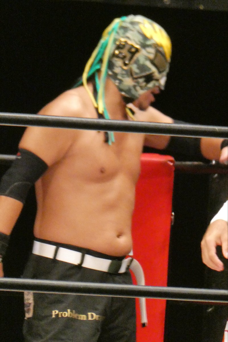 giraffe_0717's tweet photo. 第4試合  ①

2025.08.30  なら100年会館
#DRAGONGATE
#問題龍 https://t.co/CFzvmlnopc