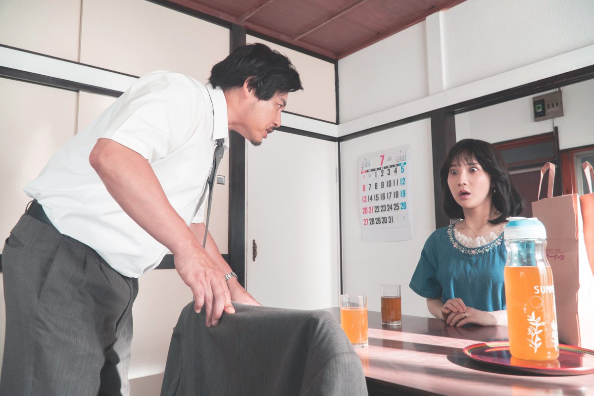 Filmest_TX's tweet image. 【あす再放送します！】
9/5（金）深夜24時42分〜
「人情刑事 呉村安太郎」第一夜
「殺人フードデリバリー！団地妻の秘密」がテレビ東京で再放送！
あの男がまたまた、帰ってきます！
華金の夜は #呉村安太郎 とともに…
#平子祐希 #ファーストサマーウイカ #友近