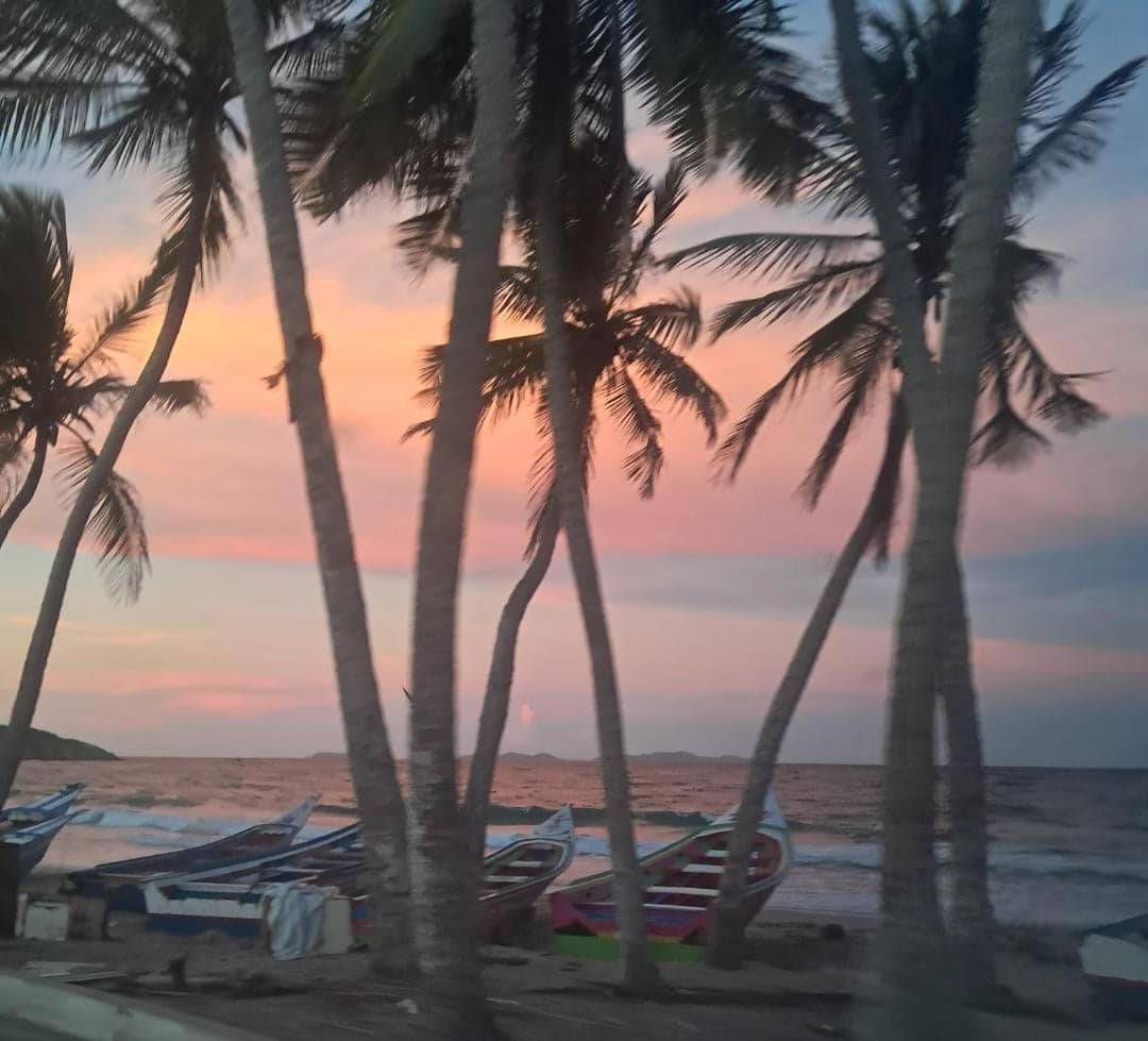 Buenos días, feliz y bendecido jueves para todos 🙏