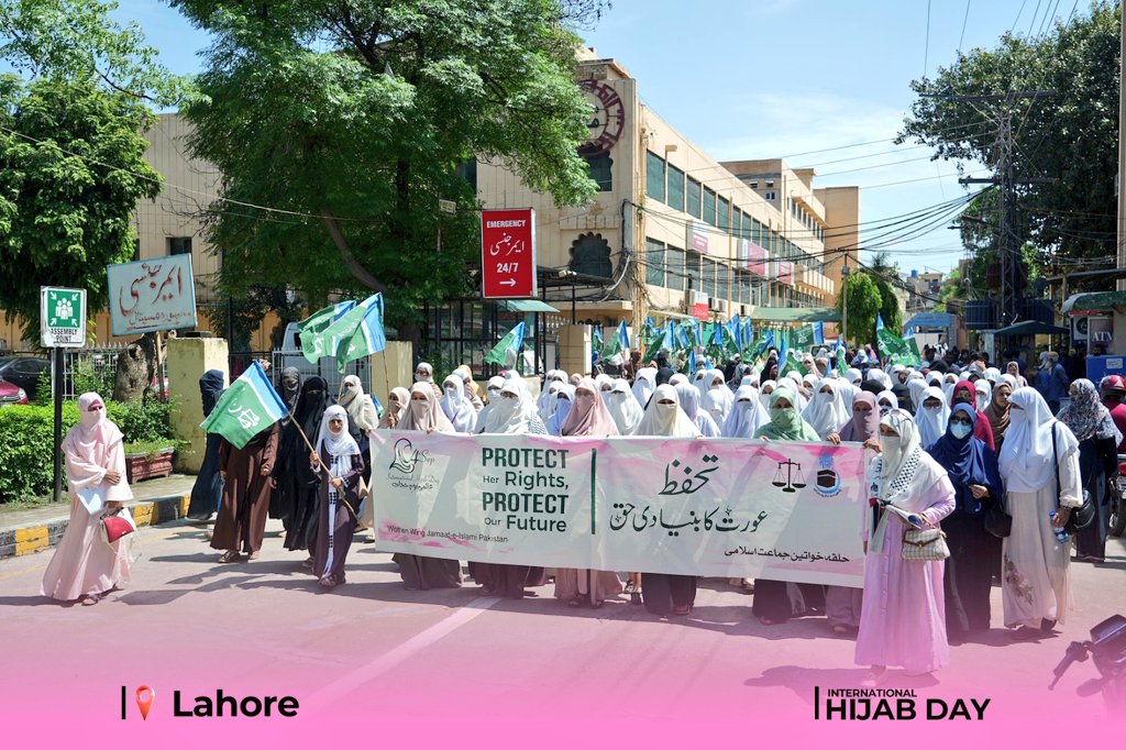 Dr_humairatariq's tweet image. ✨تحفظ عورت کا بنیادی حق✨

4 ستمبر، عالمی یوم حجاب ریلی لاہور

#Hijab
#HijabDay
#4September
#InternationalHijabDay