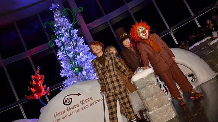 mrvampirejp's tweet photo. クリスマスに聴きたい！
SEKAI NO OWARI の楽曲

silent
イルミネーション
Silent Night (cover)
スノーマジックファンタジー
Dragon Night
スターライトパレード
MAGIC
エデン
Sleeping Beauty
カレイドスコープ
Romantic

王道のXmasソングに加え、冬にぴったりのラブソングや海外展開のバラード曲。 https://t.co/vkDGQ5UQoS
